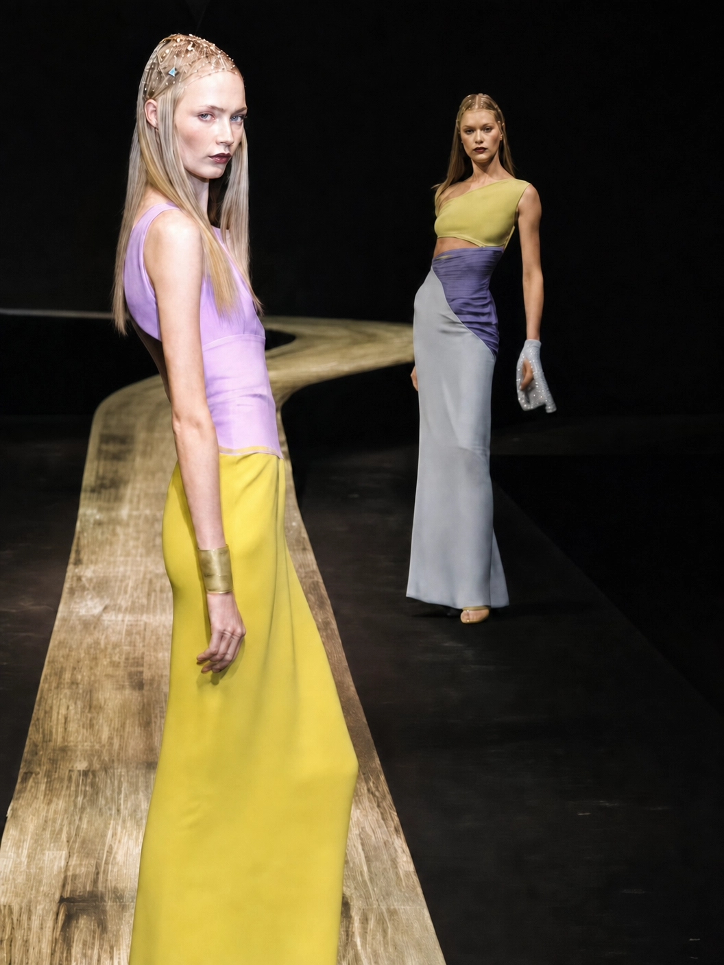Valentino SS1998 runway models colorblock gowns twisted cutouts, worn by Kendall Jenner and Jennifer Lopez