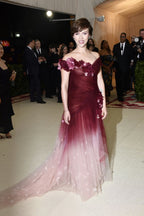 Marchesa 2018 Met Gala red carpet — Scarlett Johansson wearing ombré tulle floral appliqué gown, front view
