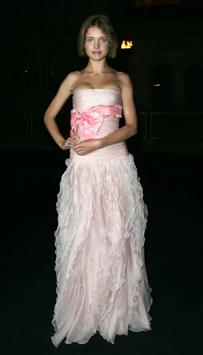 Natalia Vodianova LVMH Valentino SS2007 Strapless Silk dress with Pink Bow